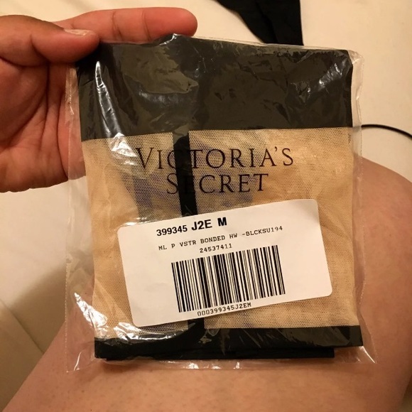Victoria's Secret Other - Victoria’s Secret medium thong Victoria's Secret Other - Victoria’s Secret medium thong